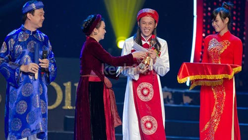 Nghệ sĩ rộn ràng vào mùa Tết